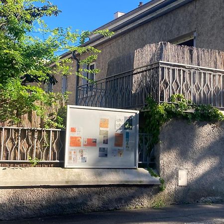 Maison Des Roses Oullins Exteriör bild