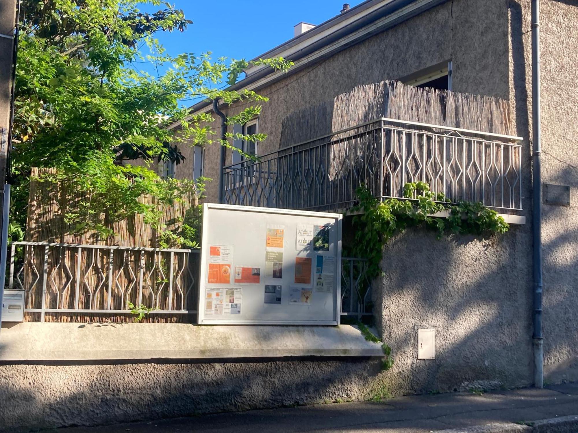 Maison Des Roses Oullins Exteriör bild